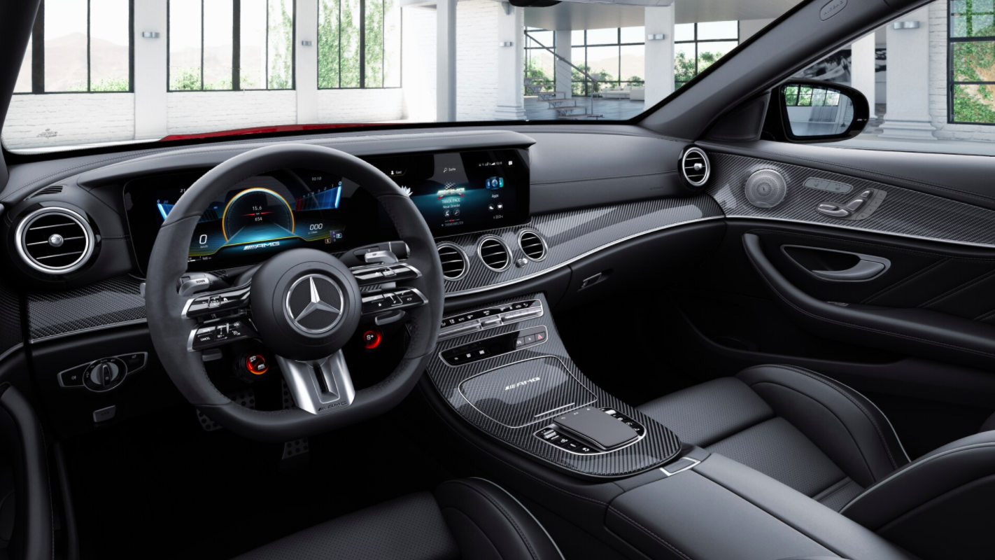Mercedes E kombi 63 S AMG 4matic | nový facelift | sportovní luxusní kombi | V8 biturbo 612 koní | max výbava | nový model | objednání online AUTOiBUY.com